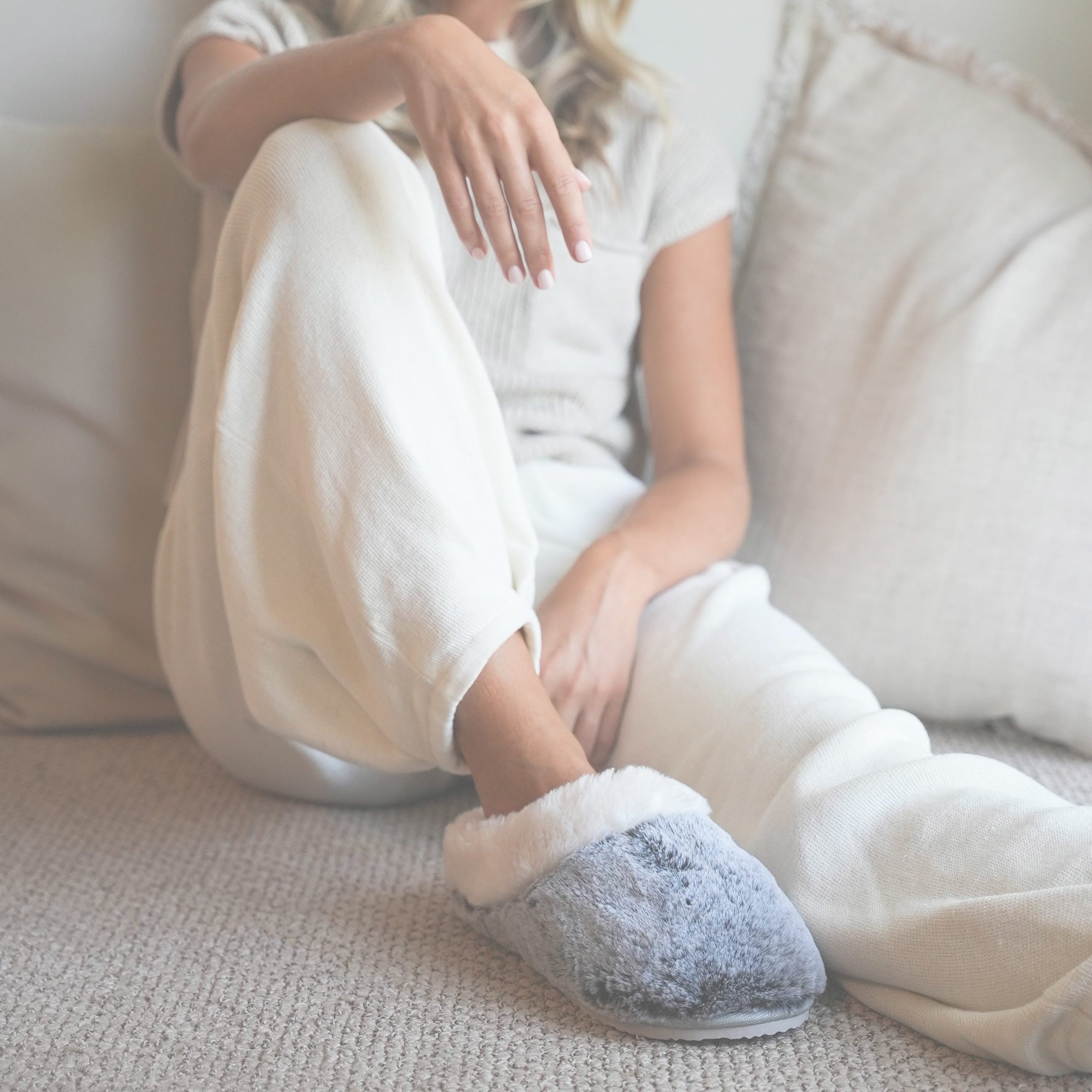 Tipped Fur Scuff Slippers