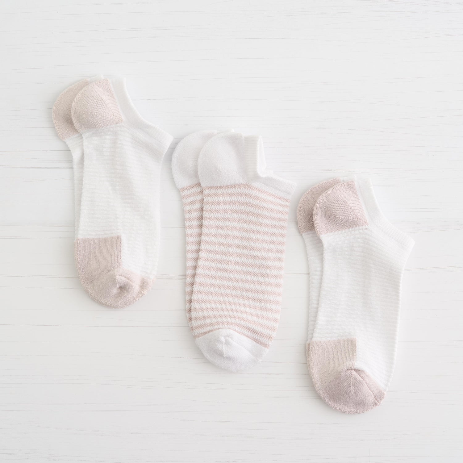 Womens Powder Runner Ribbed No Show Sock - 3PK Light Pink