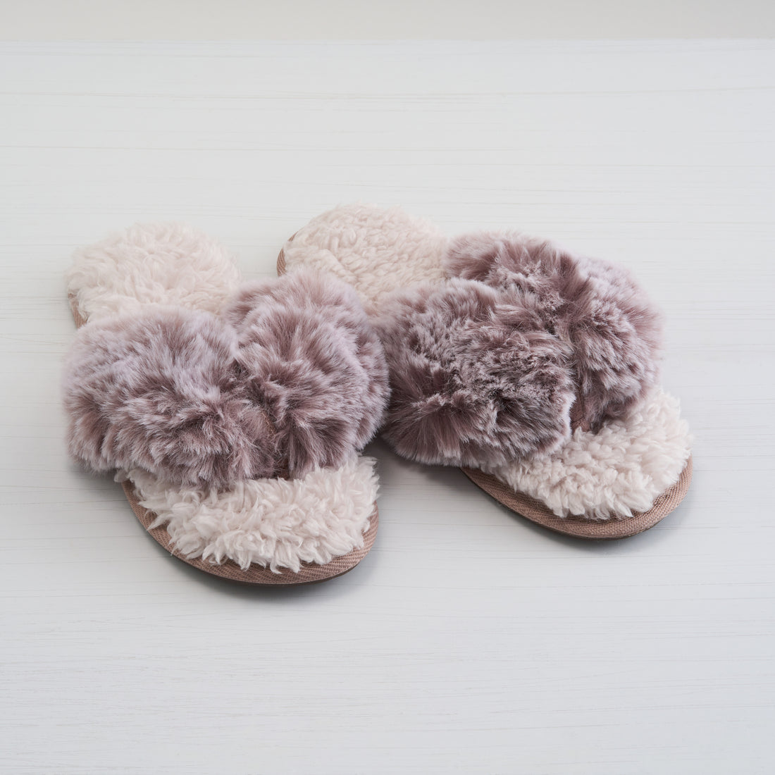 Two Tone Faux Fur Berber Flip-Flop