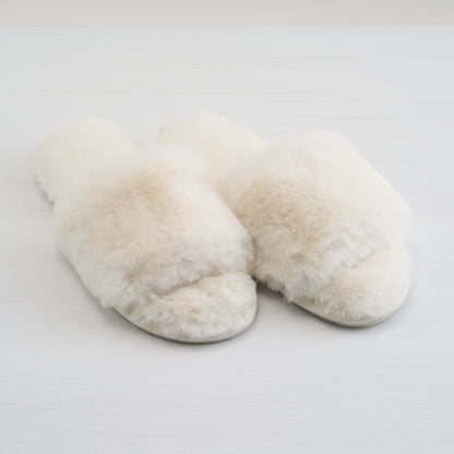 Waterfront Solid Faux Fur Slide - White
